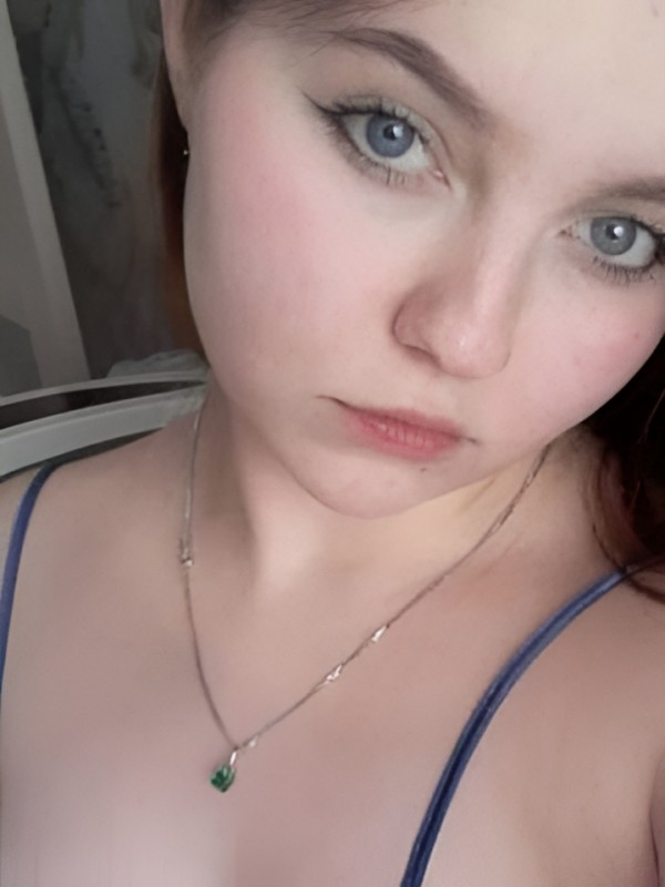 Алина из Усинск